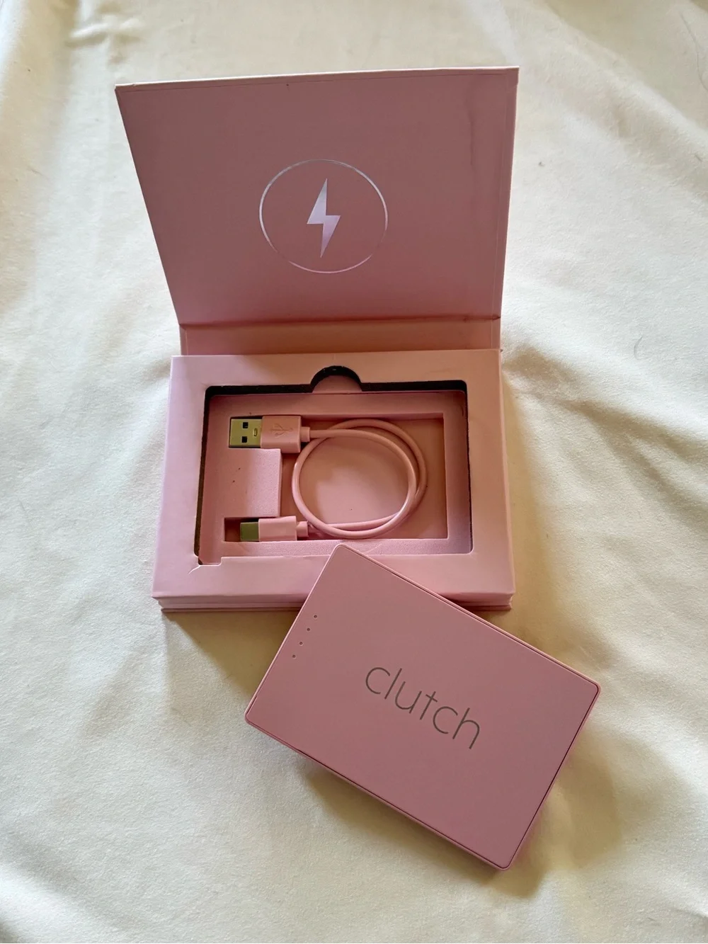 Clutch® Pro Lightning • iPhone 14 or older Portable Charger Power Bank - Pink